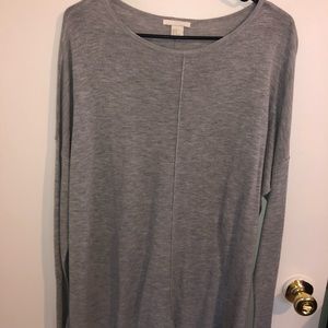 Grey long sleeve sweater